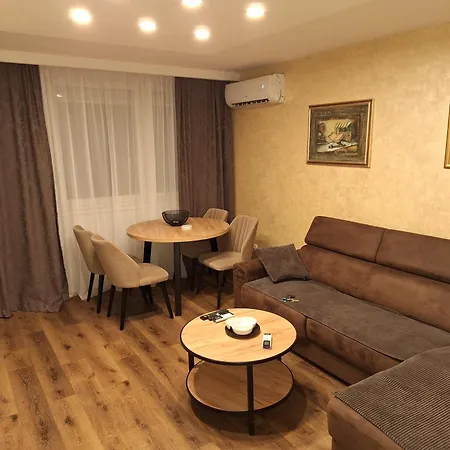 Appartment- Stan